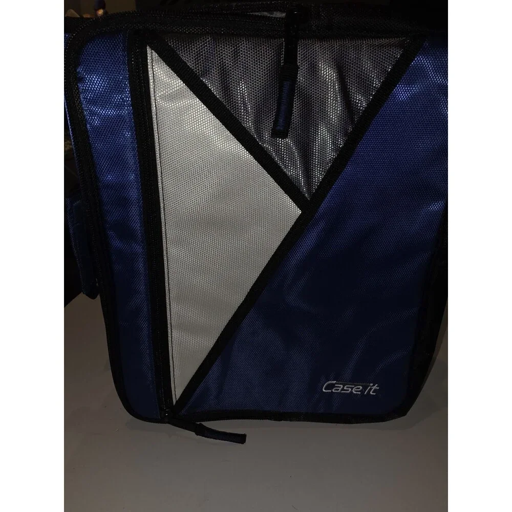 Case•it LT-007 Blue Binder With Zippered Pockets Great For School. No Strap